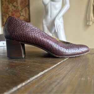 Vintage Walter Steiger Italian Leather Pumps - Croc-Embossed Burgundy - Size 9AA
